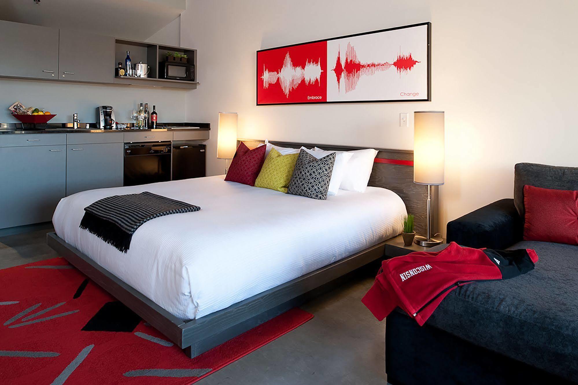 Hotelred Madison Buitenkant foto